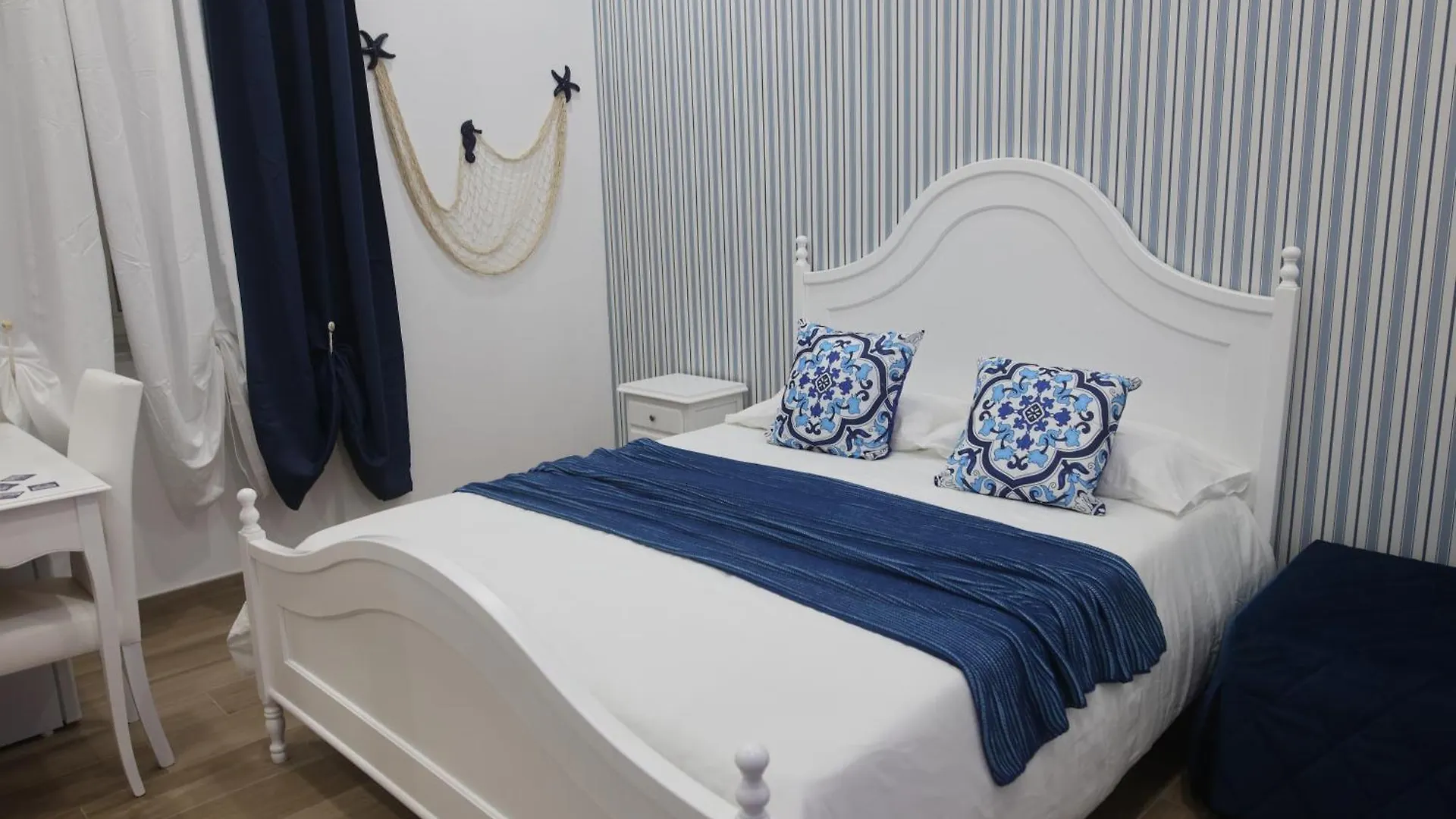 B&B Anma Ercolano 0*,
