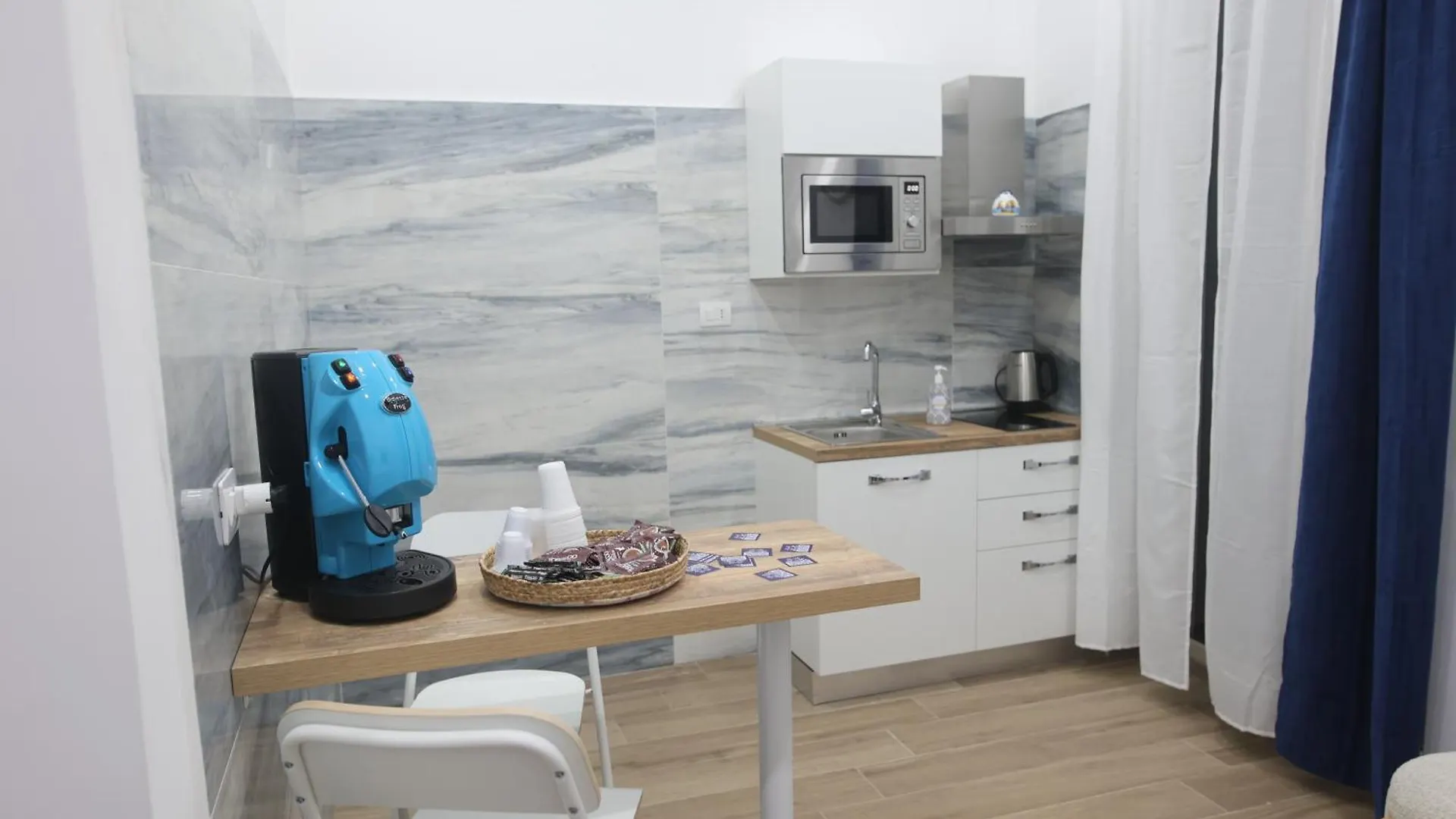 Aparthotel B&B Anma Ercolano