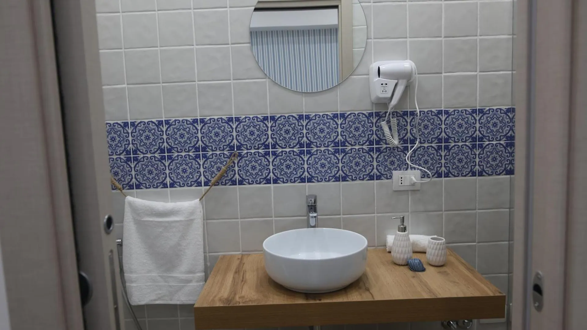 B&B Anma Ercolano 0*,